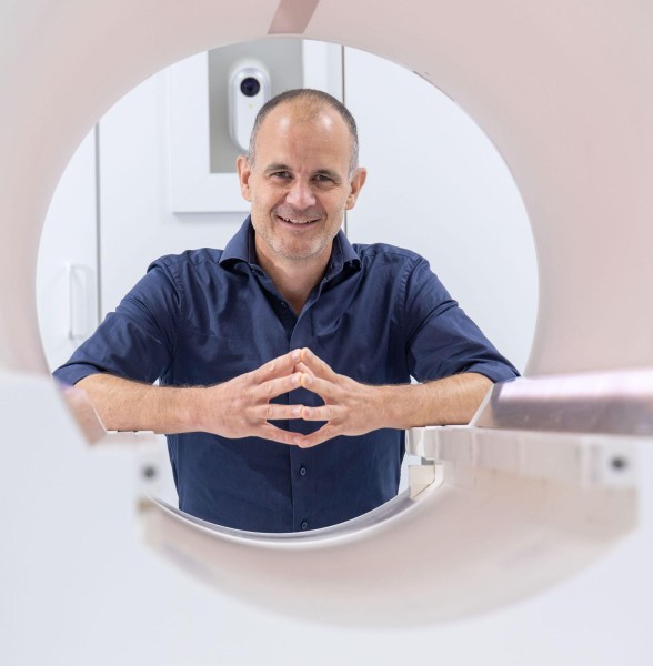  Prof. dr. ir. Tom Scheenen